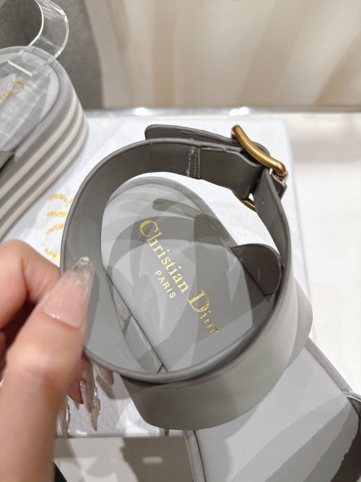 Sandals women's фото 8