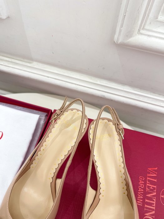 Босоножки фото 7