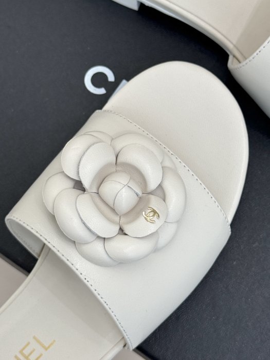 Босоножки фото 7