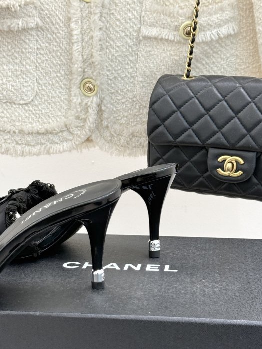 Босоножки фото 6