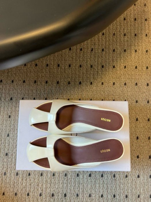 Босоніжки фото 5