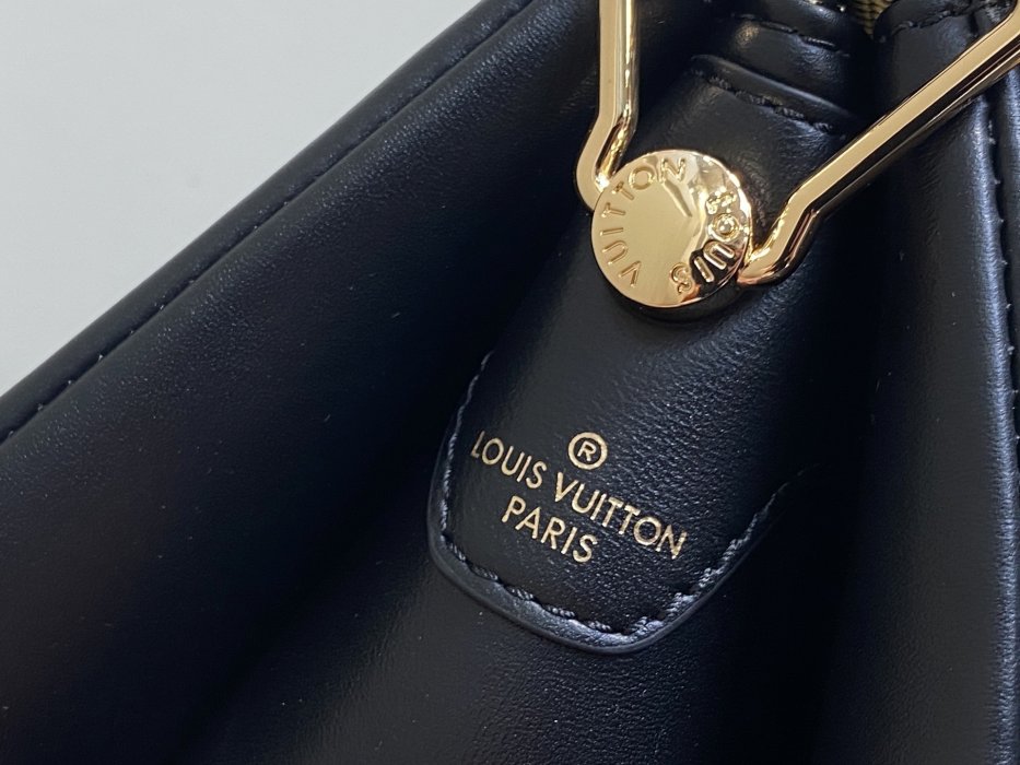 Сумка женская COUSSIN BB 21 см фото 10