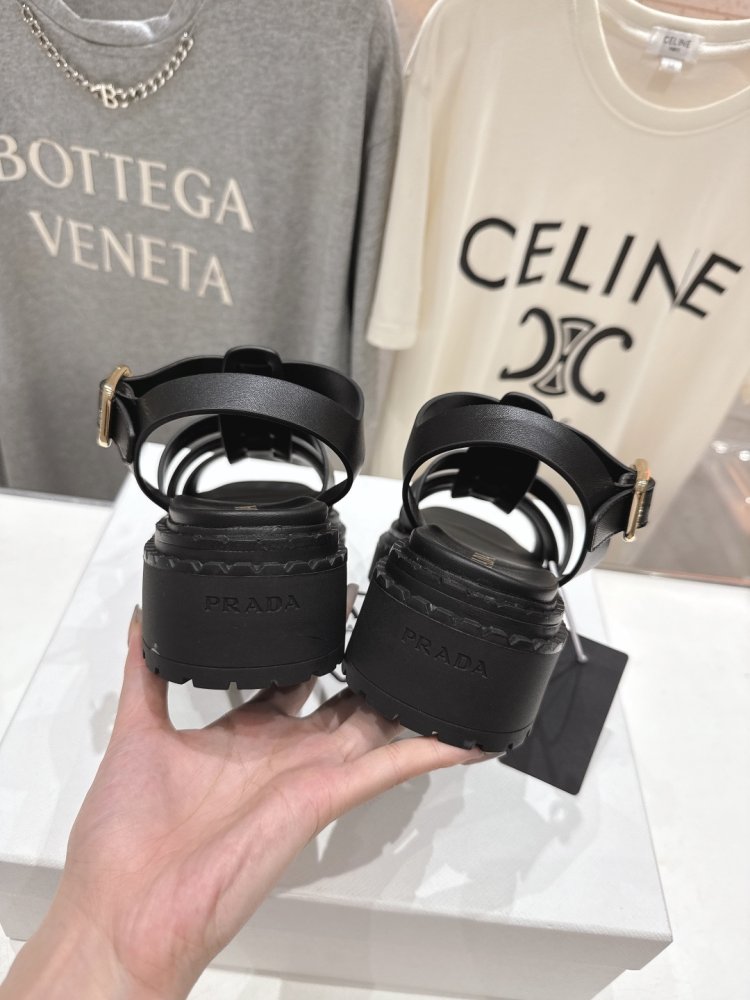 Sandals women's фото 8