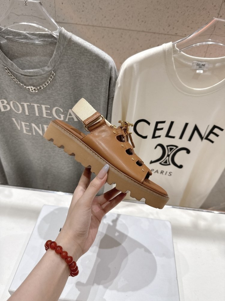 Сандалі жіночі фото 5