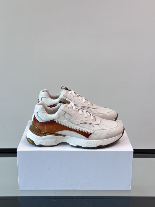 Кроссовки мужские