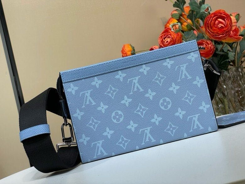 Сумка GASTON WEARABLE WALLET фото 4