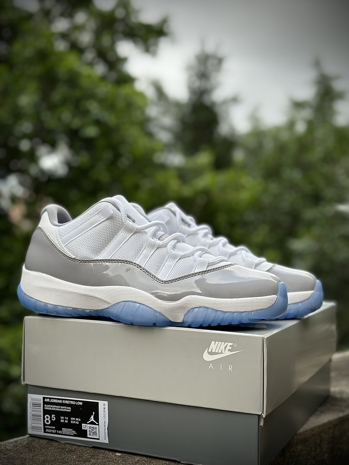 Sneakers Air Jordan 11 Retro Low AV2187-140 фото 5