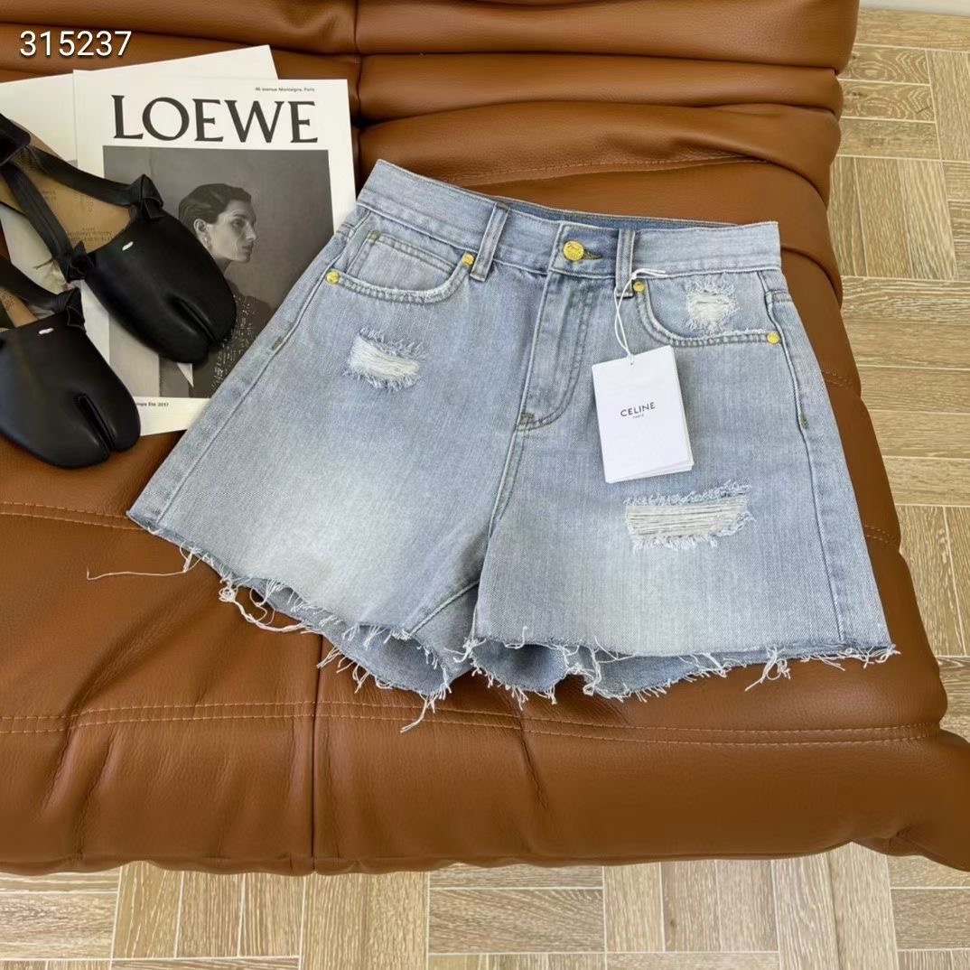 Рваные джинсовые шорты женские фото 2