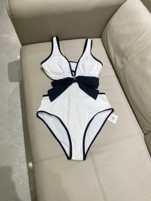 Swimsuit фото 8