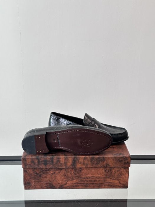 Туфлі чоловічі фото 9