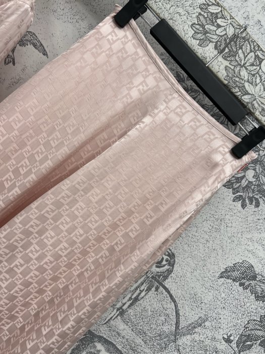 Костюм женский фото 4