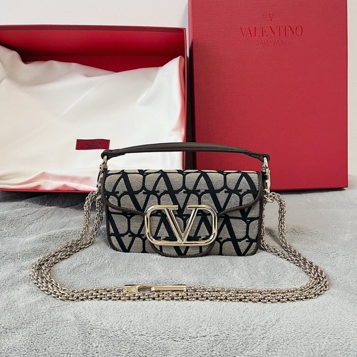 A bag women's Valentino Garavani Mini Loco 20 cm