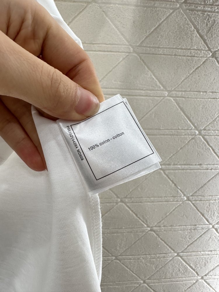 T-shirt women's фото 9