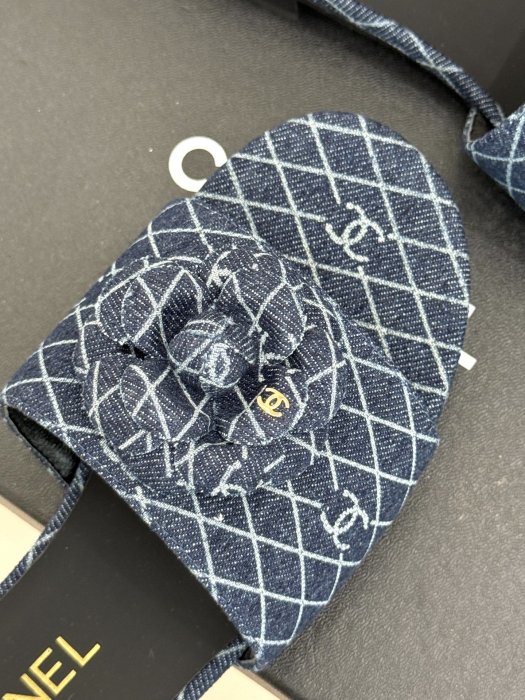 Шлепанцы фото 7