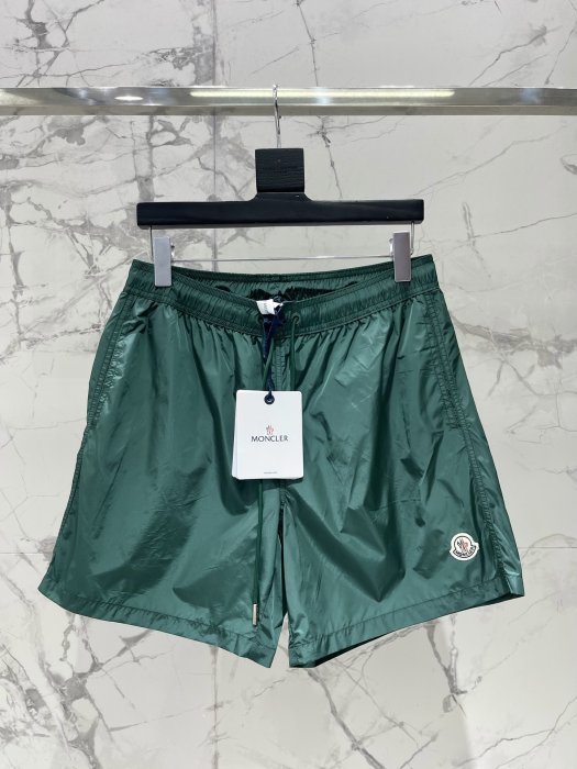 Шорти жіночі