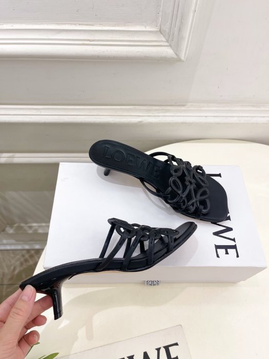 Босоножки фото 4