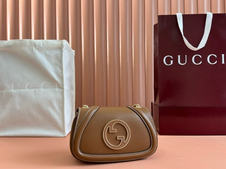 Сумка GG Blondie 21 см