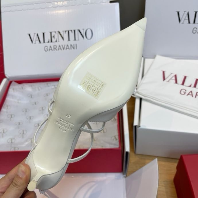 Босоножки фото 6