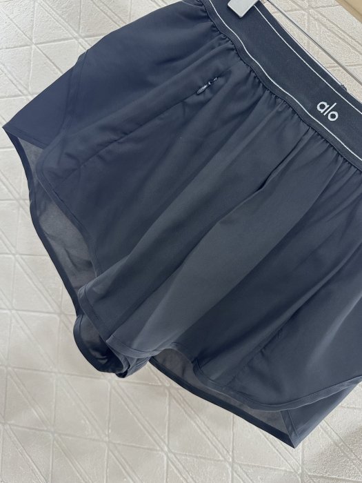 Shorts women's фото 5