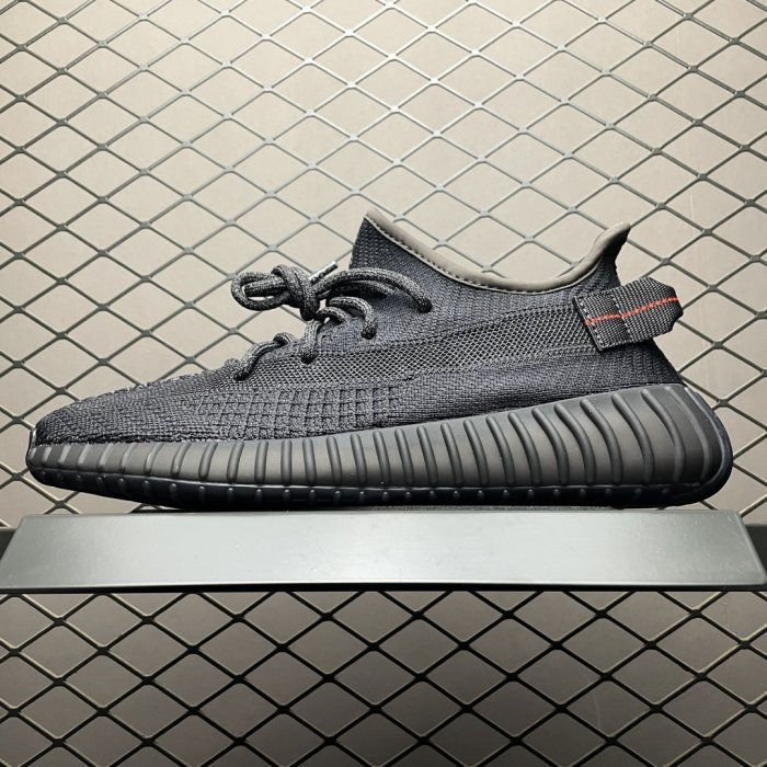 Кроссовки Yeezy Boost 350V2