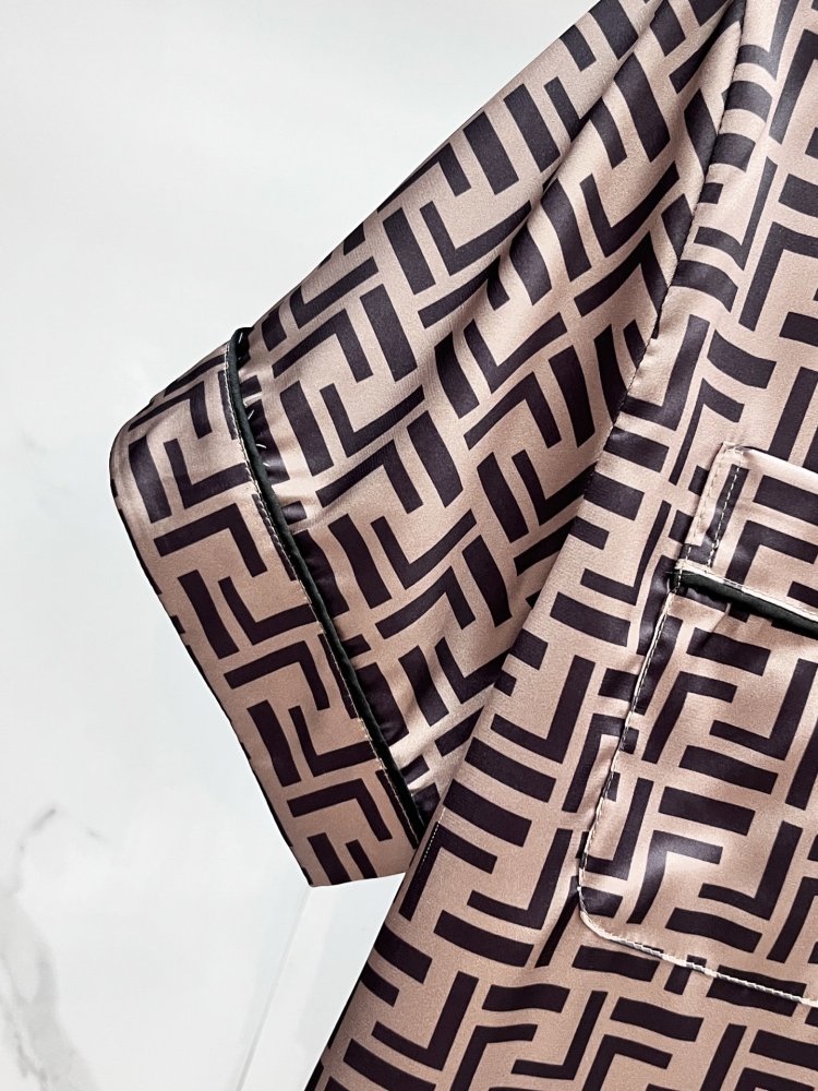 Костюм чоловічий фото 4