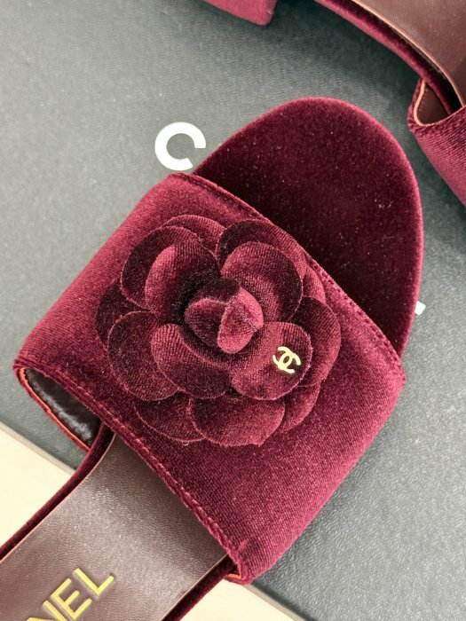 Босоножки фото 7