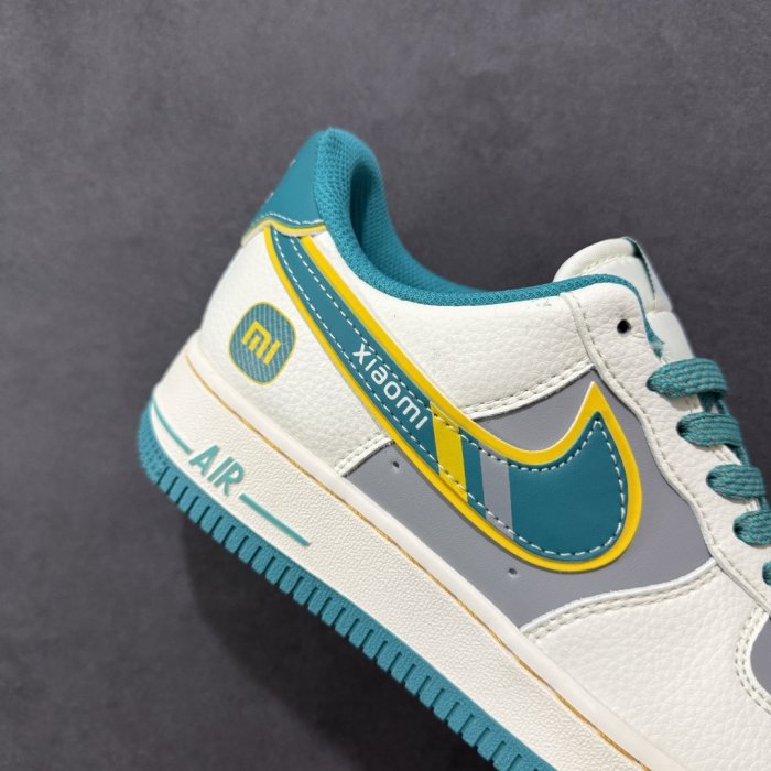 Кроссовки Nike Air Force 1 '07 Low фото 6