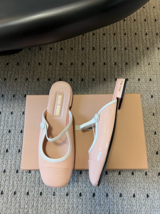 Босоножки фото 4