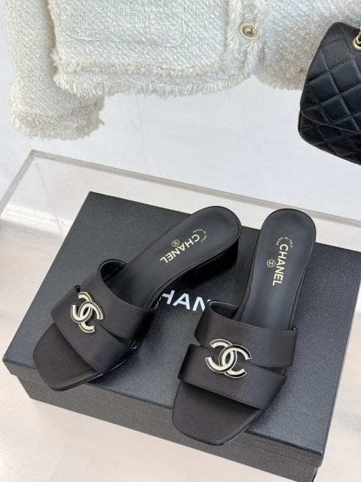 Босоножки фото 2