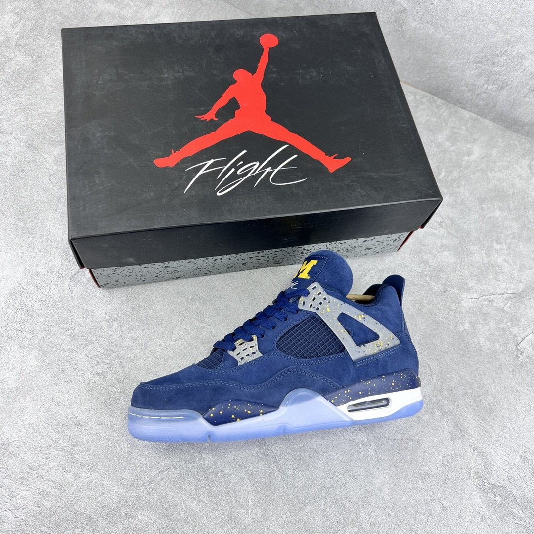 Sneakers Air Jordan 4 Retro SE University Blue фото 3