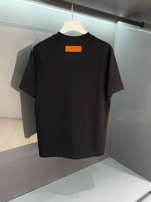 T-shirt men's фото 6