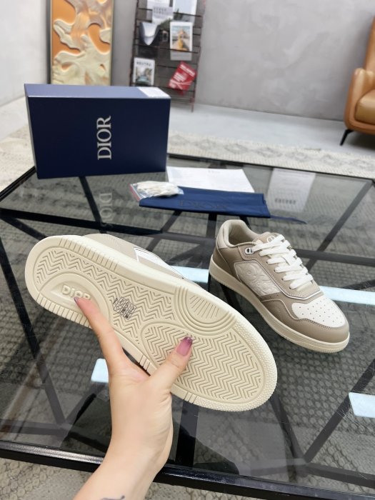 Кросівки чоловічі фото 9