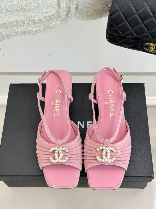 Босоножки фото 4