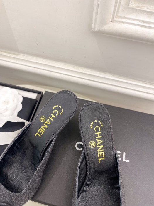 Босоножки фото 7