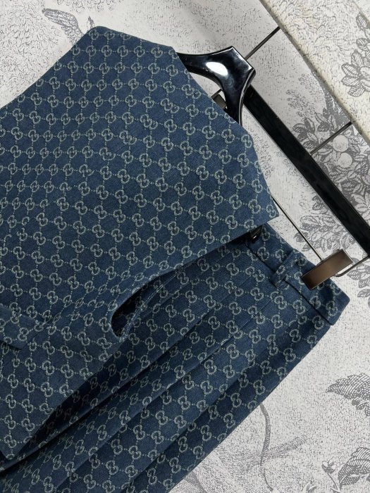 Costume female фото 6