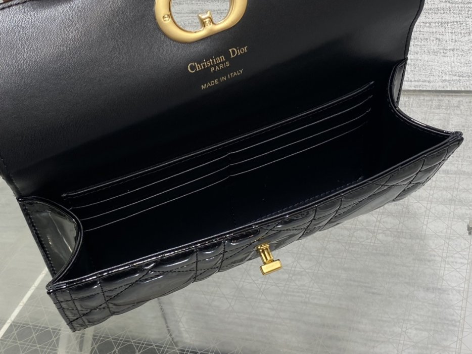 Сумка Miss Caro 24 см фото 7