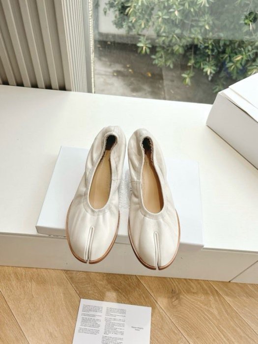 Туфли кожаные с раздвоенным носком фото 2