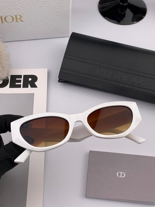 Очки солнцезащитные D8620 фото 3