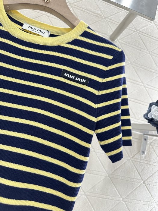 Футболка женская фото 7