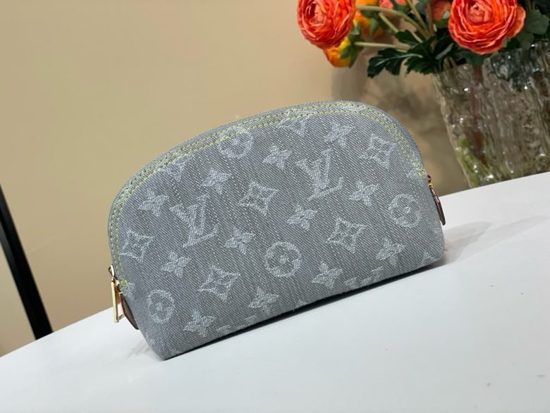 A bag beautician Pochette Cosmetique M47515 фото 8