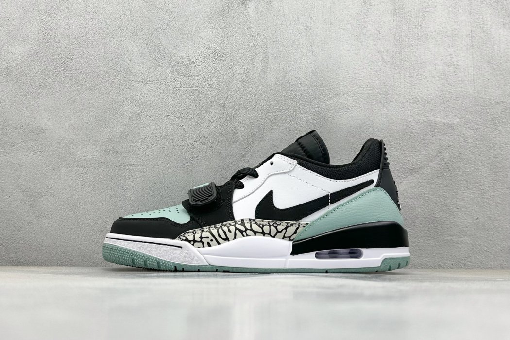 Кроссовки Air Jordan Legacy 312 Low