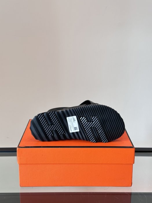 Шльопанці чоловічі фото 9