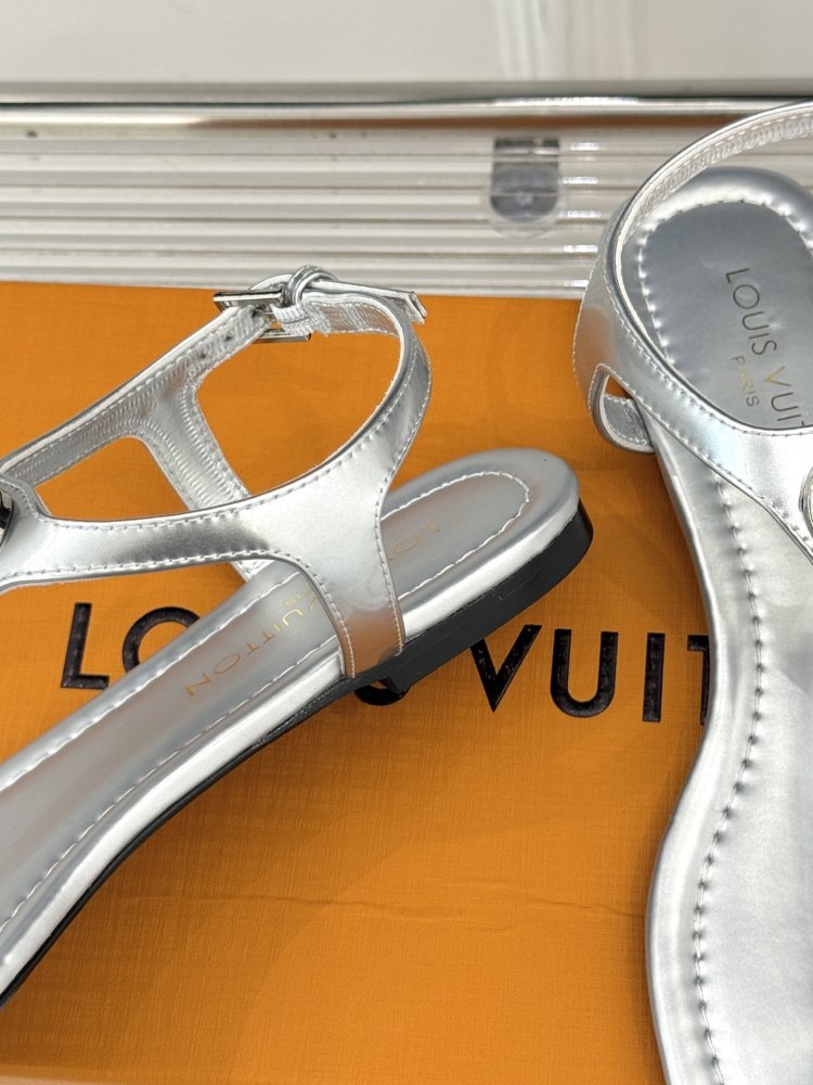 Сандалии женские фото 6