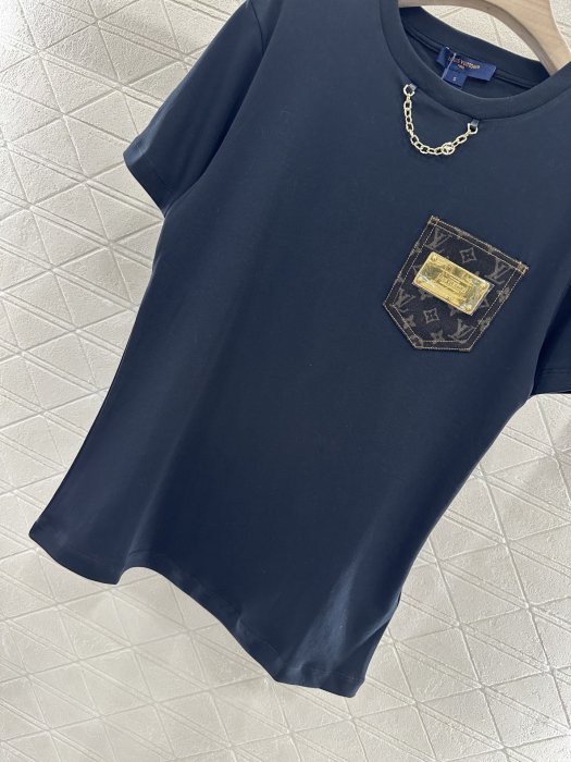 T-shirt women's фото 8