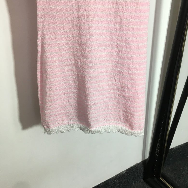 Платье розовое в полоску фото 3