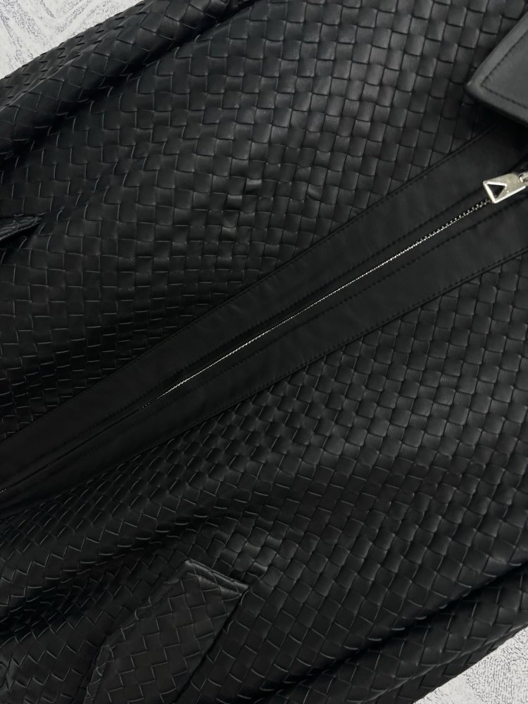 Jacket women's leather фото 3