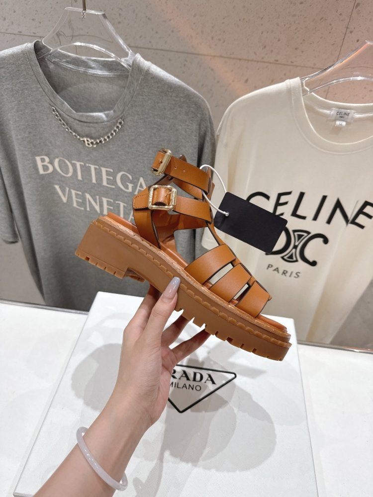 Сандалии женские фото 4