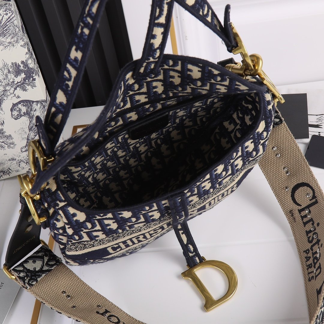 A bag Saddle Oblique bag 25.5 cm фото 7