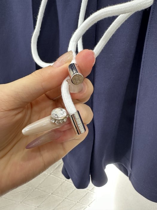 T-shirt women's фото 9