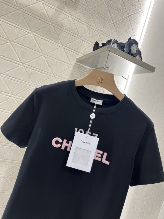 Футболка женская фото 3